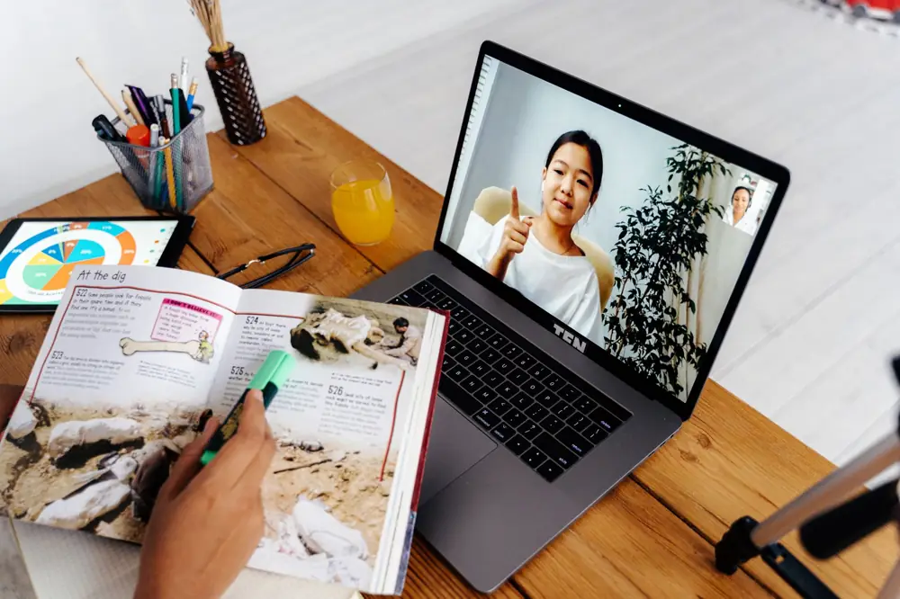 LinkedIn Learning AI Courses Cost vs Coursera Comparison USA - LinkedIn Learning AI Courses Cost vs Coursera Comparison USA